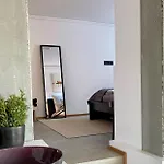 Tolle Le Gira Mit Eigenem Garten