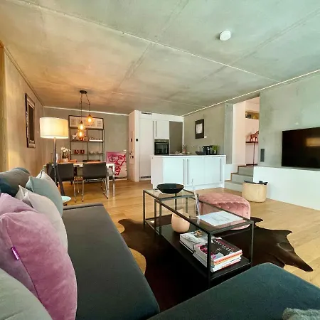 Tolle Le Gira Mit Eigenem Garten Appartement Constance