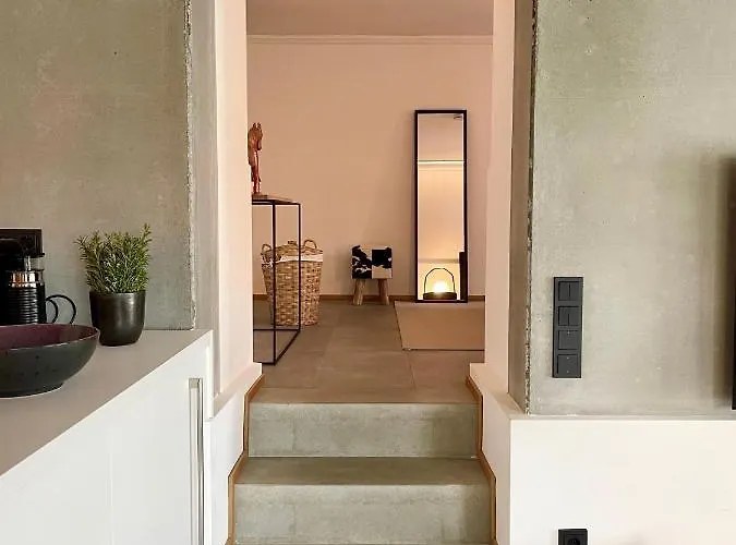 Tolle Le Gira Mit Eigenem Garten * 콘스탄츠