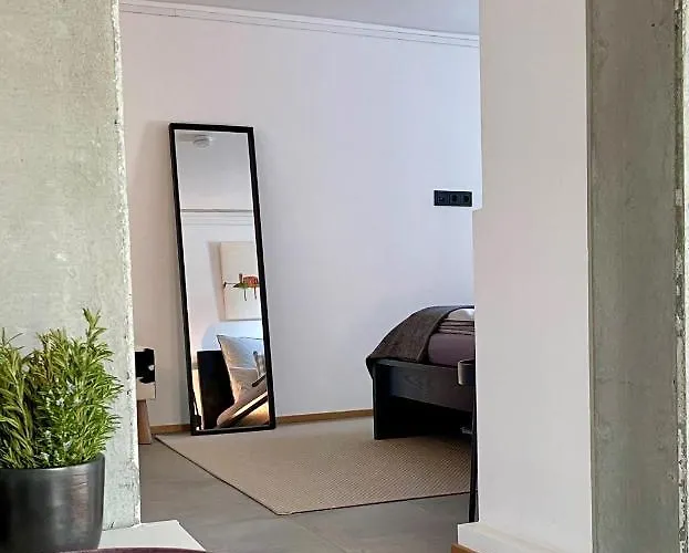 Tolle Le Gira Mit Eigenem Garten