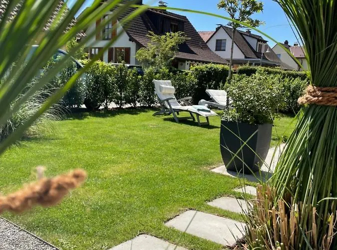 아파트 Tolle Le Gira Mit Eigenem Garten *